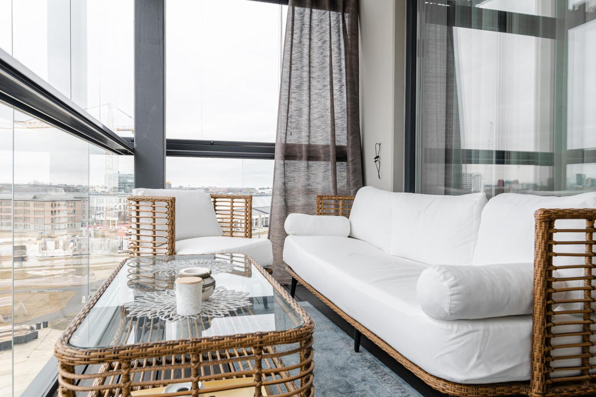 Modern In The Heart Of Uus-veerenni