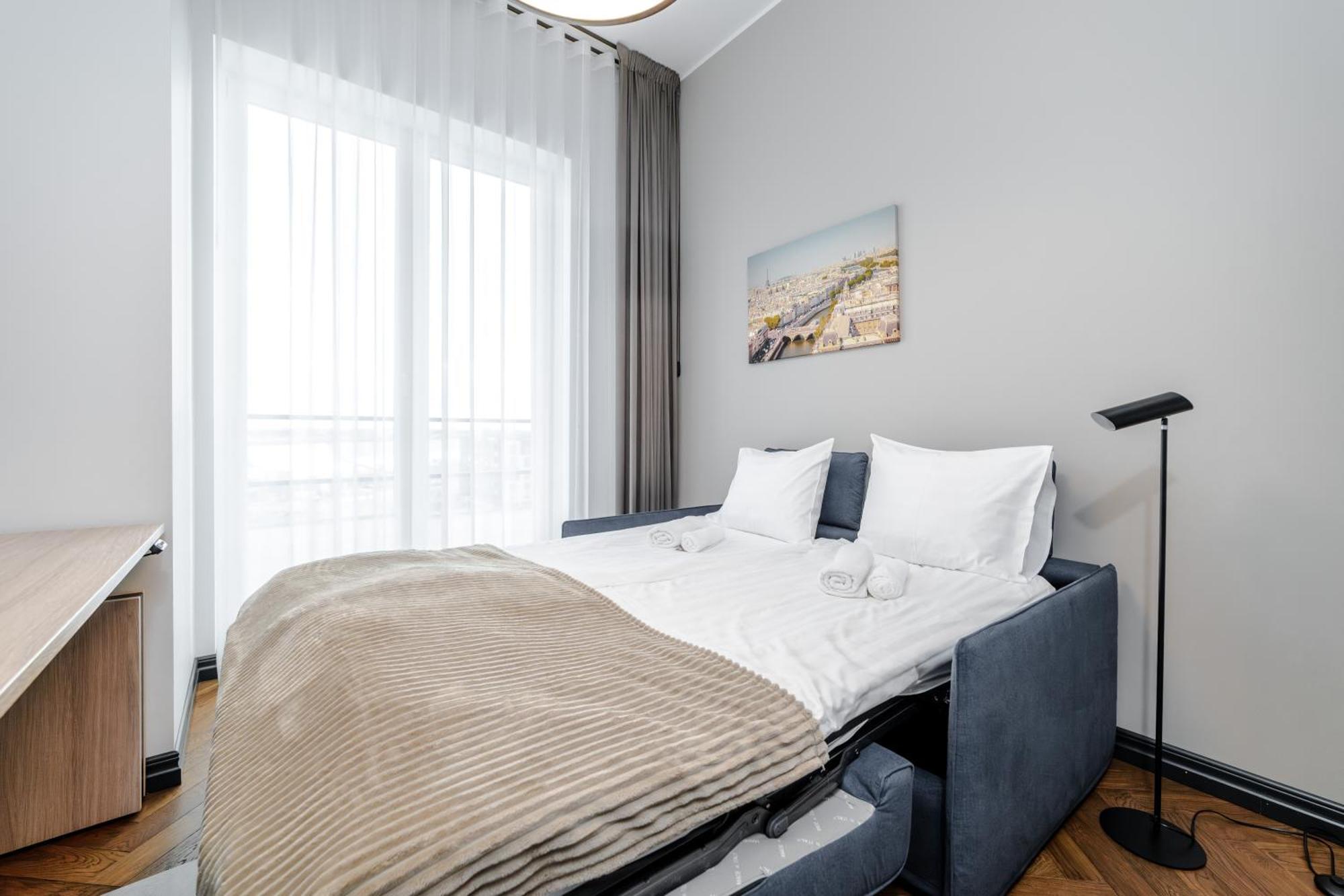 Modern In The Heart Of Uus-veerenni * Tallinna